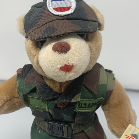 COLLECTIBLE 10'' Mini US Army Female Teddy Bear in Camo Uniform Item No. 1-1875B - Picture 6 of 11